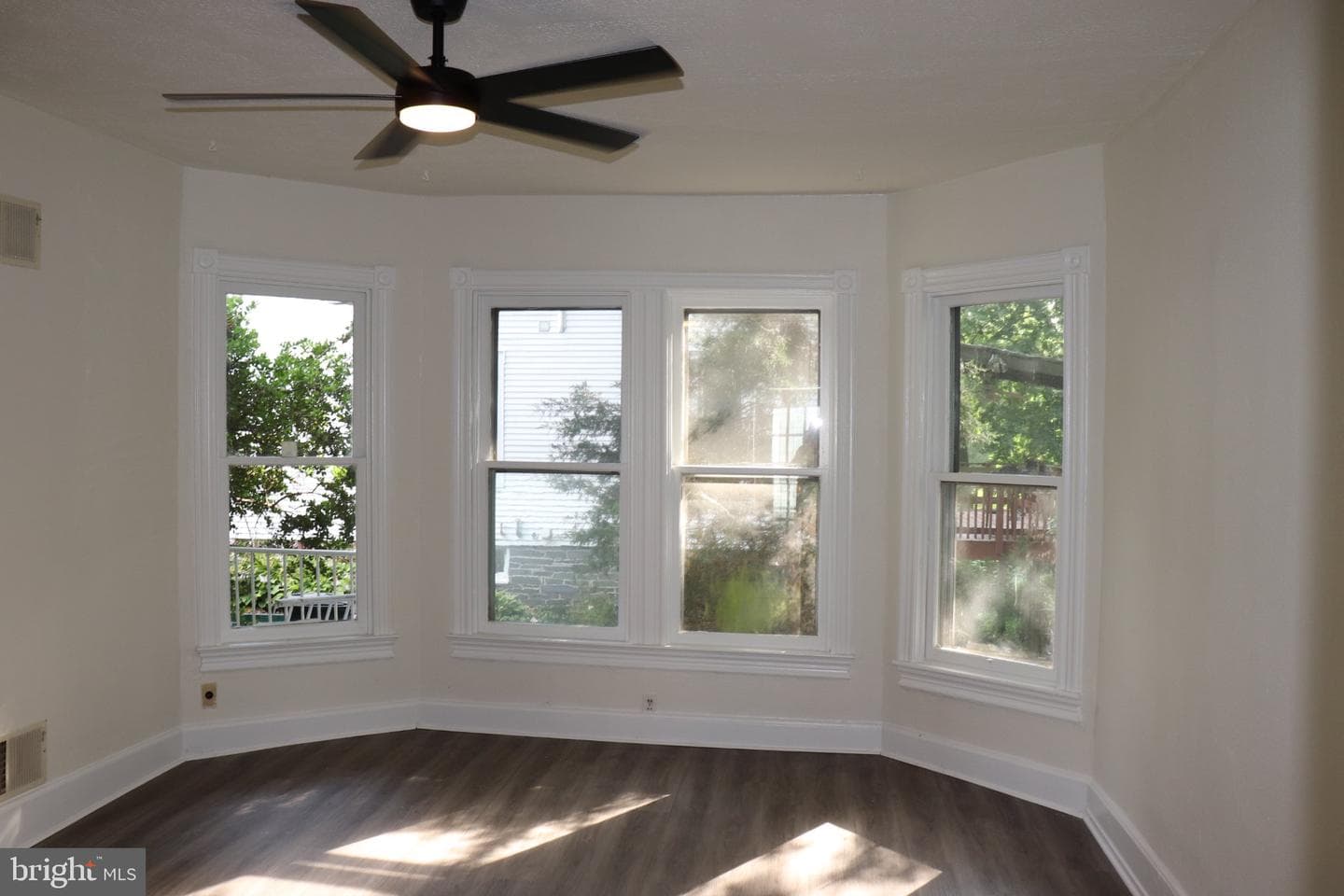 529 Main Street photo 15