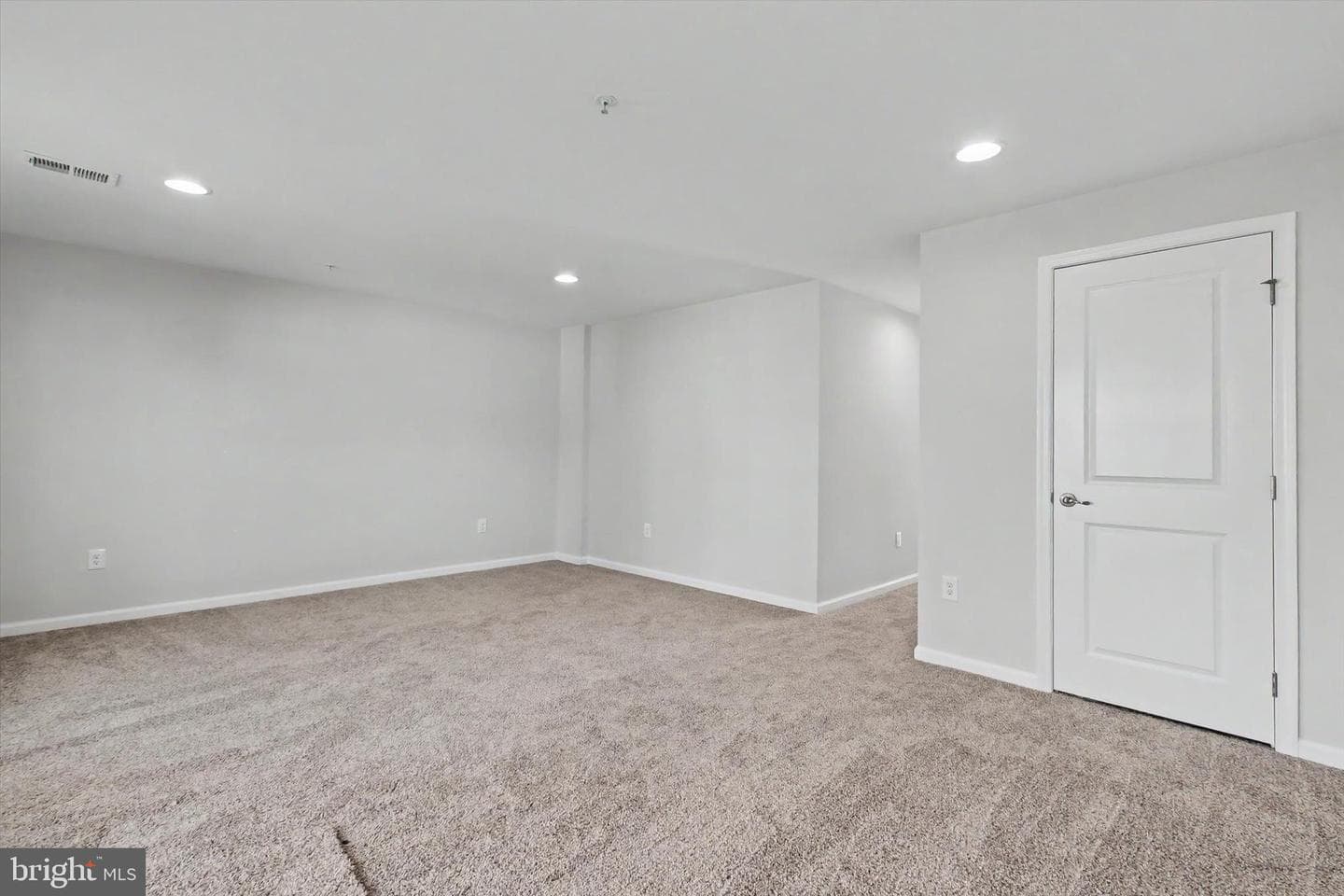 414 Charles Avenue photo 25