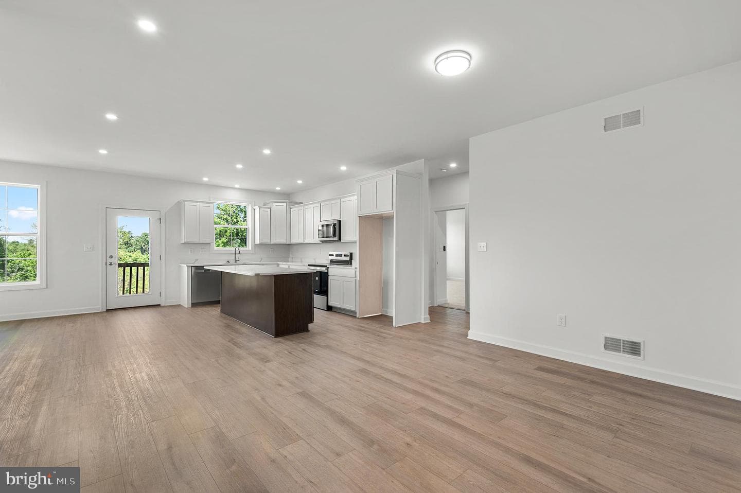 310 Steeple View Drive photo 6