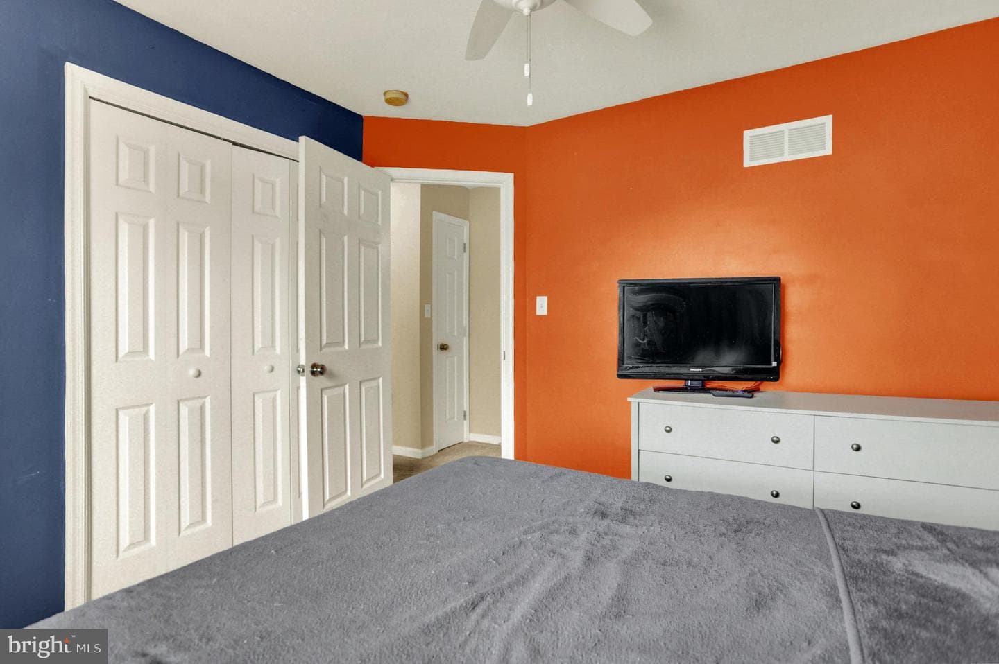 415 Clover Street photo 25