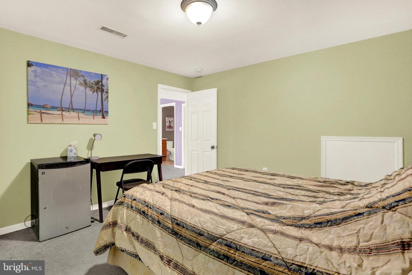 415 Clover Street photo 31