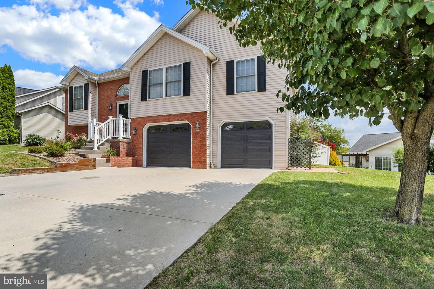 415 Clover Street photo 6