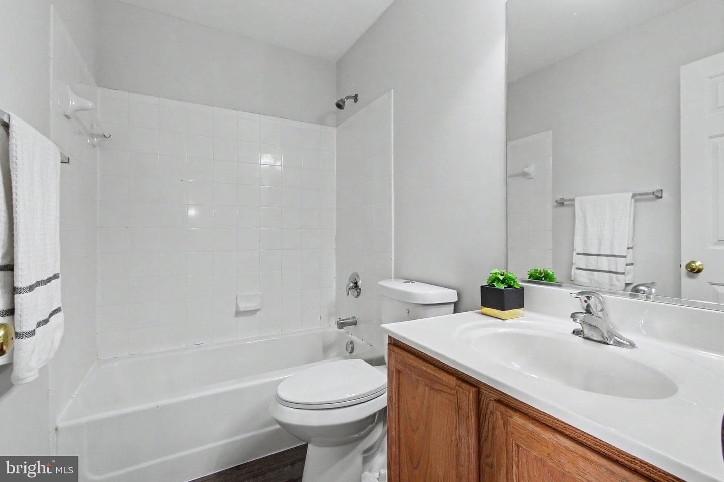 230 Country Ridge Drive photo 18