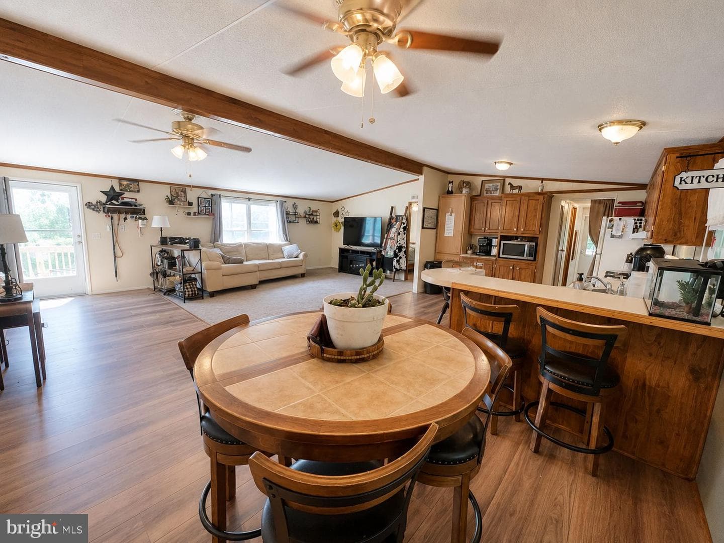 54 Cherokee Drive photo 4
