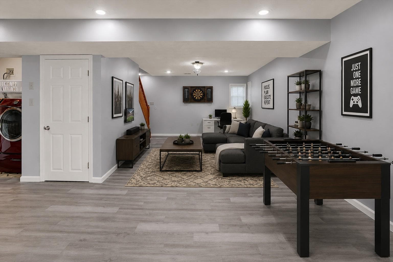 118 Charles Avenue photo 28