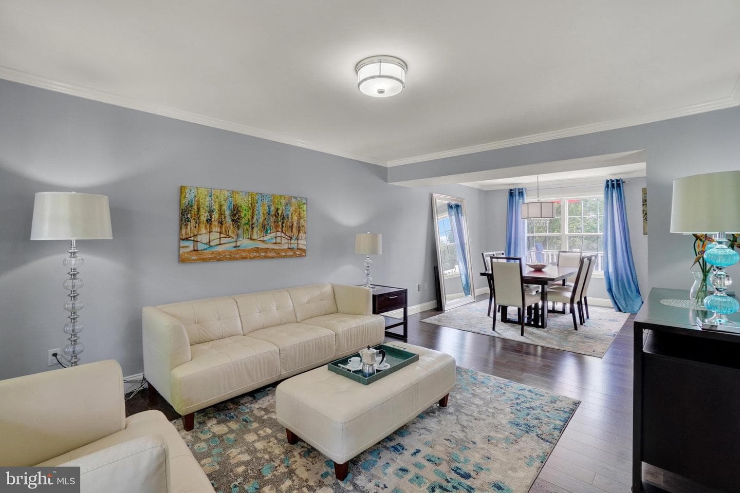118 Charles Avenue photo 4