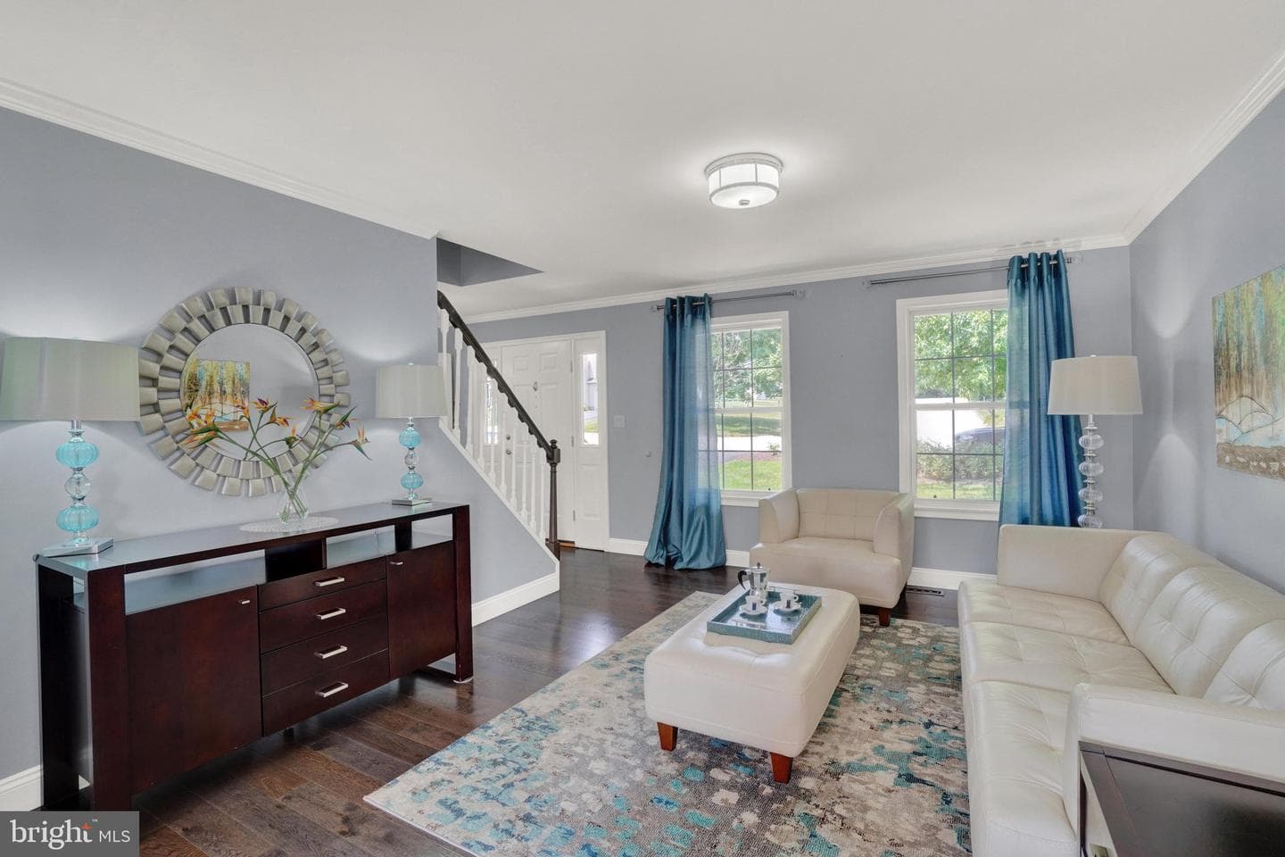 118 Charles Avenue photo 5