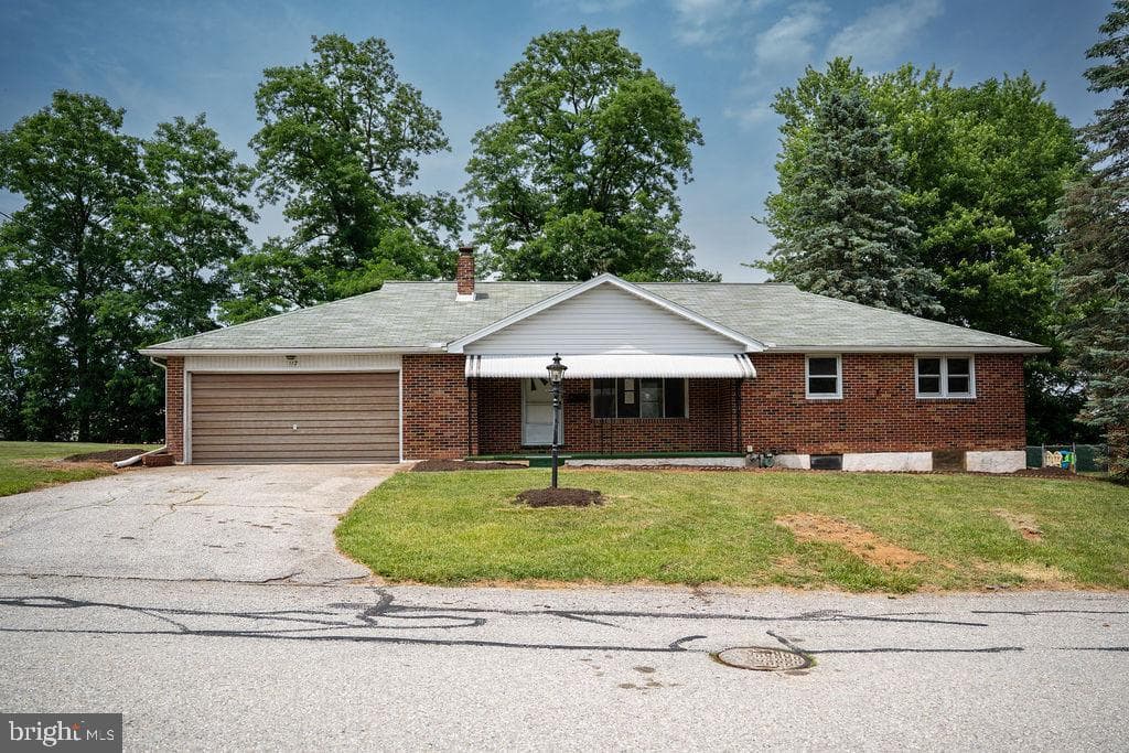 117 E Clearview Drive photo 1