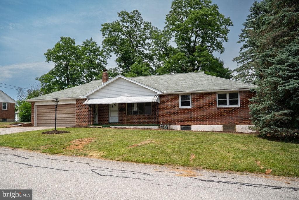 117 E Clearview Drive photo 7