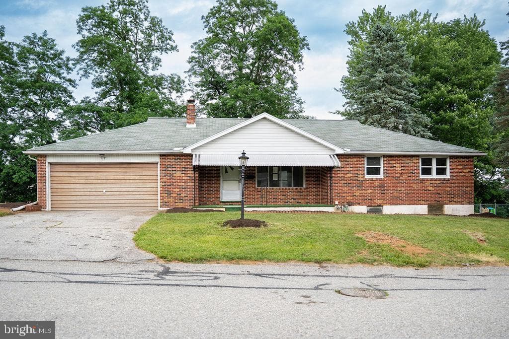 117 E Clearview Drive photo 8