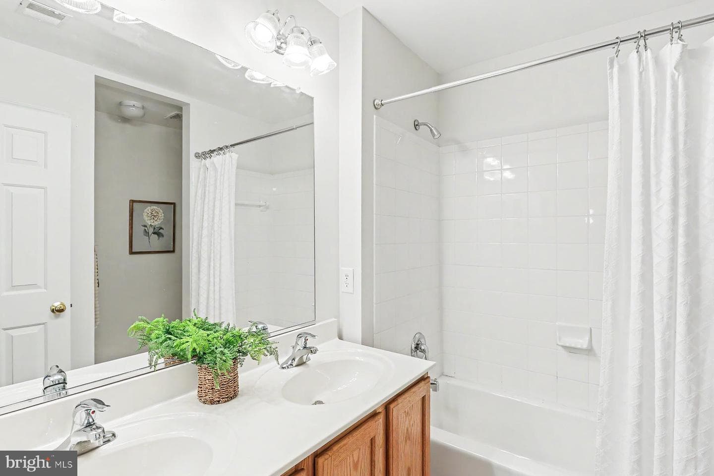 264 Country Ridge Drive photo 18