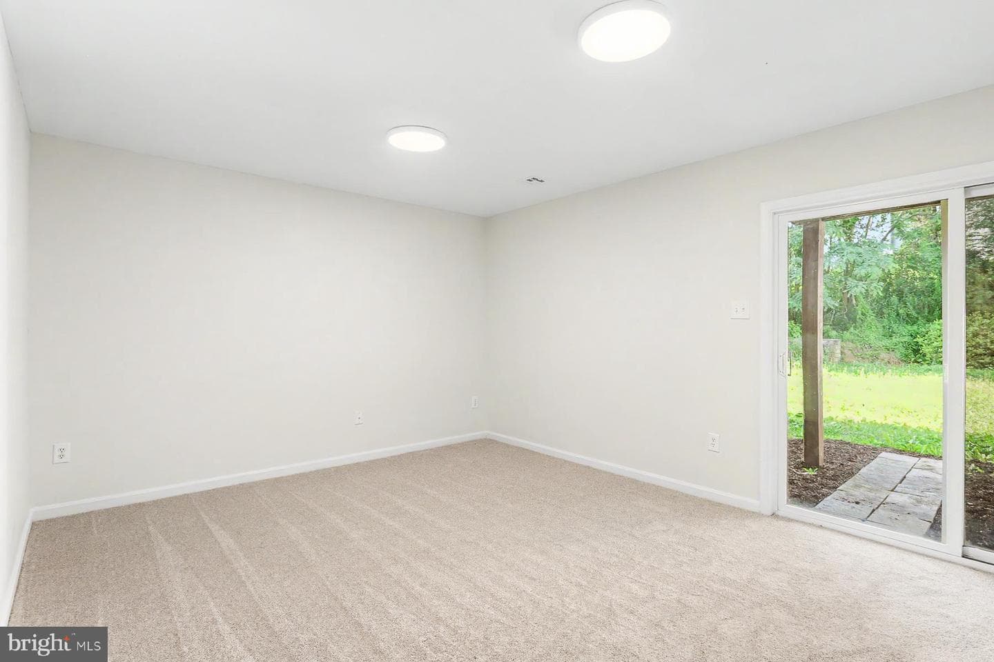 264 Country Ridge Drive photo 6