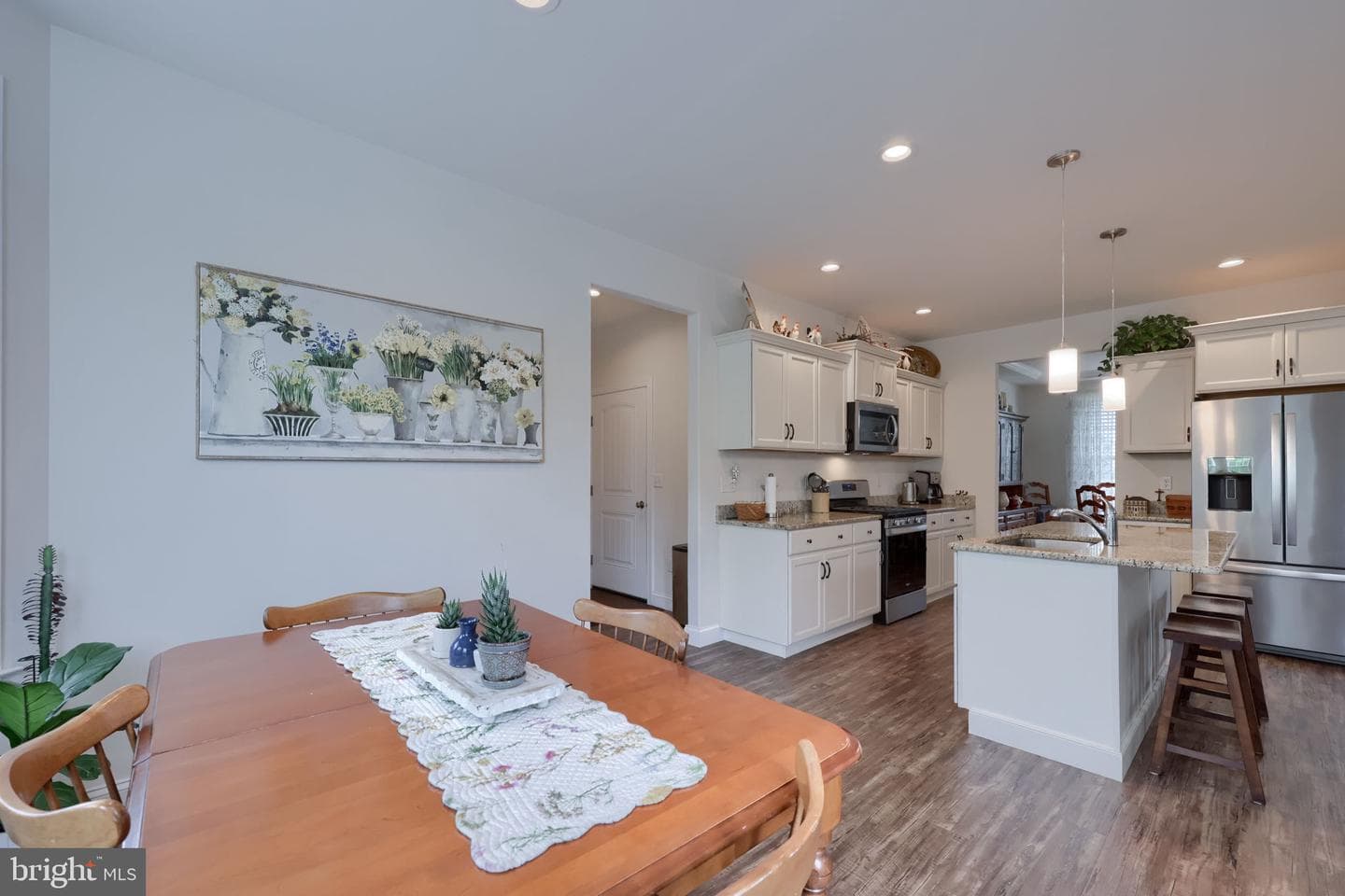 390 Taylor Drive photo 12