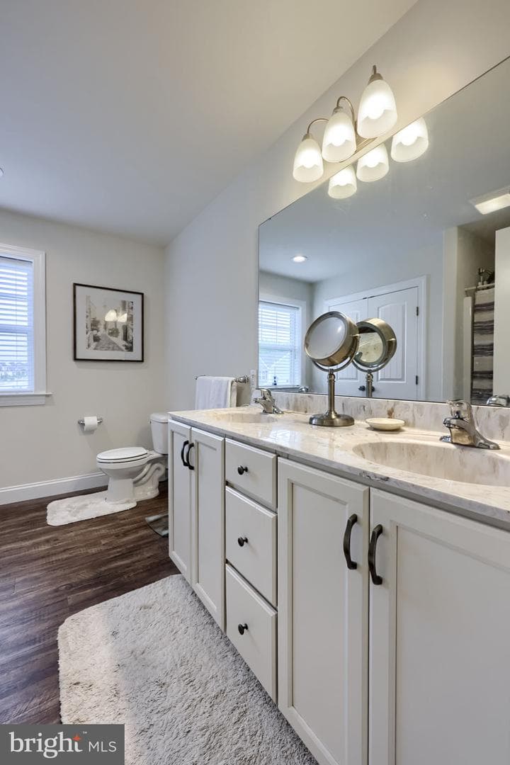 390 Taylor Drive photo 21