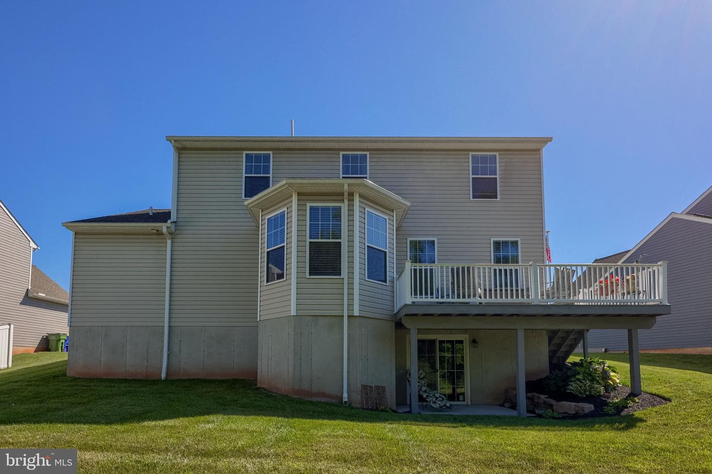 390 Taylor Drive photo 35