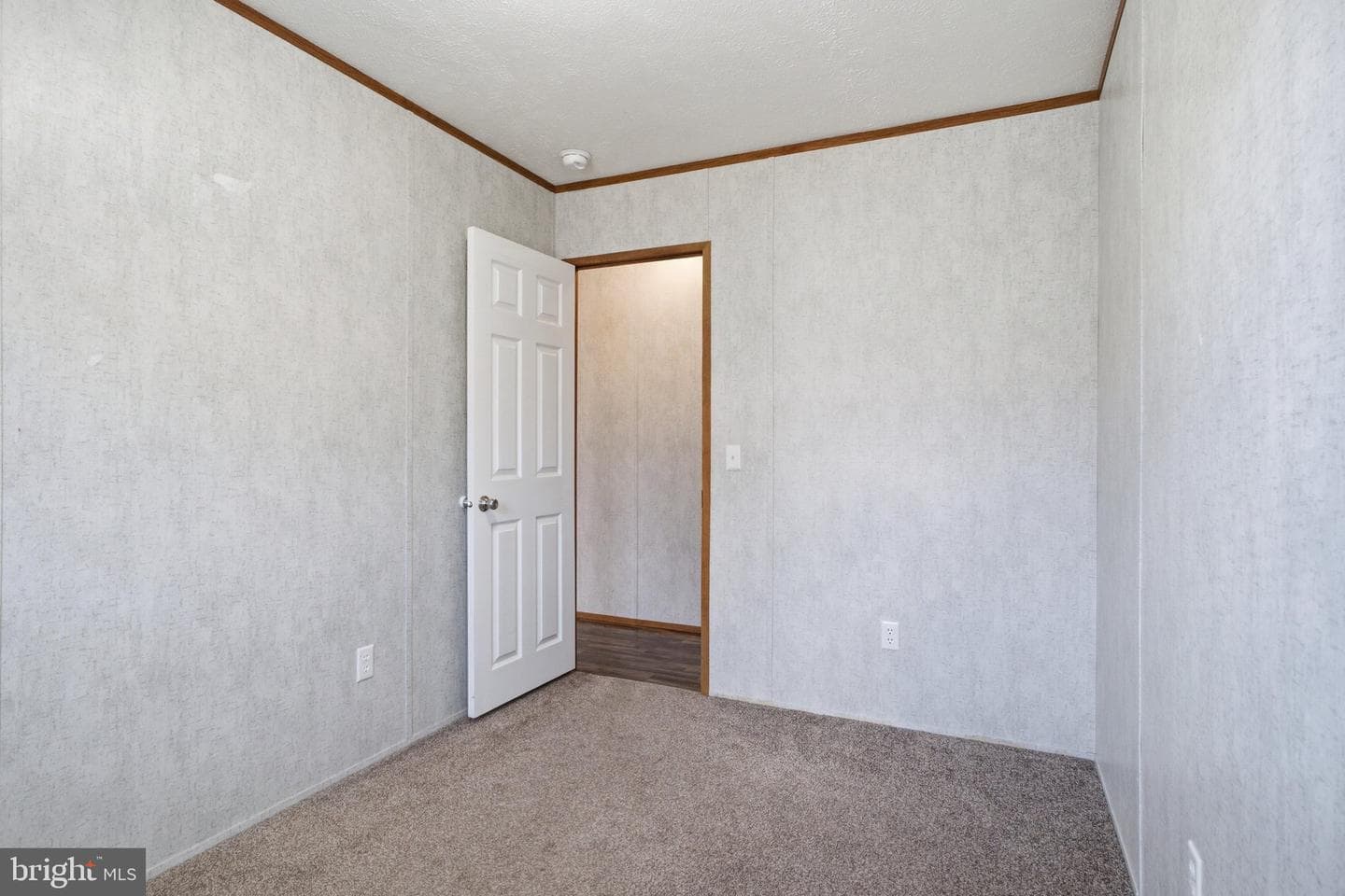 2 Walmar Manor photo 18