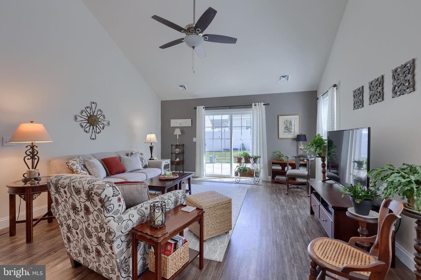 235 Dylan Drive photo 12
