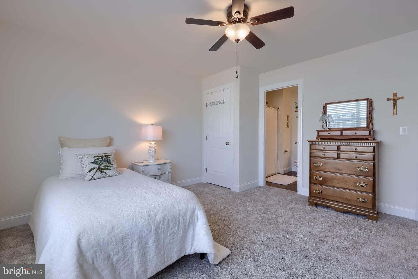 235 Dylan Drive photo 25