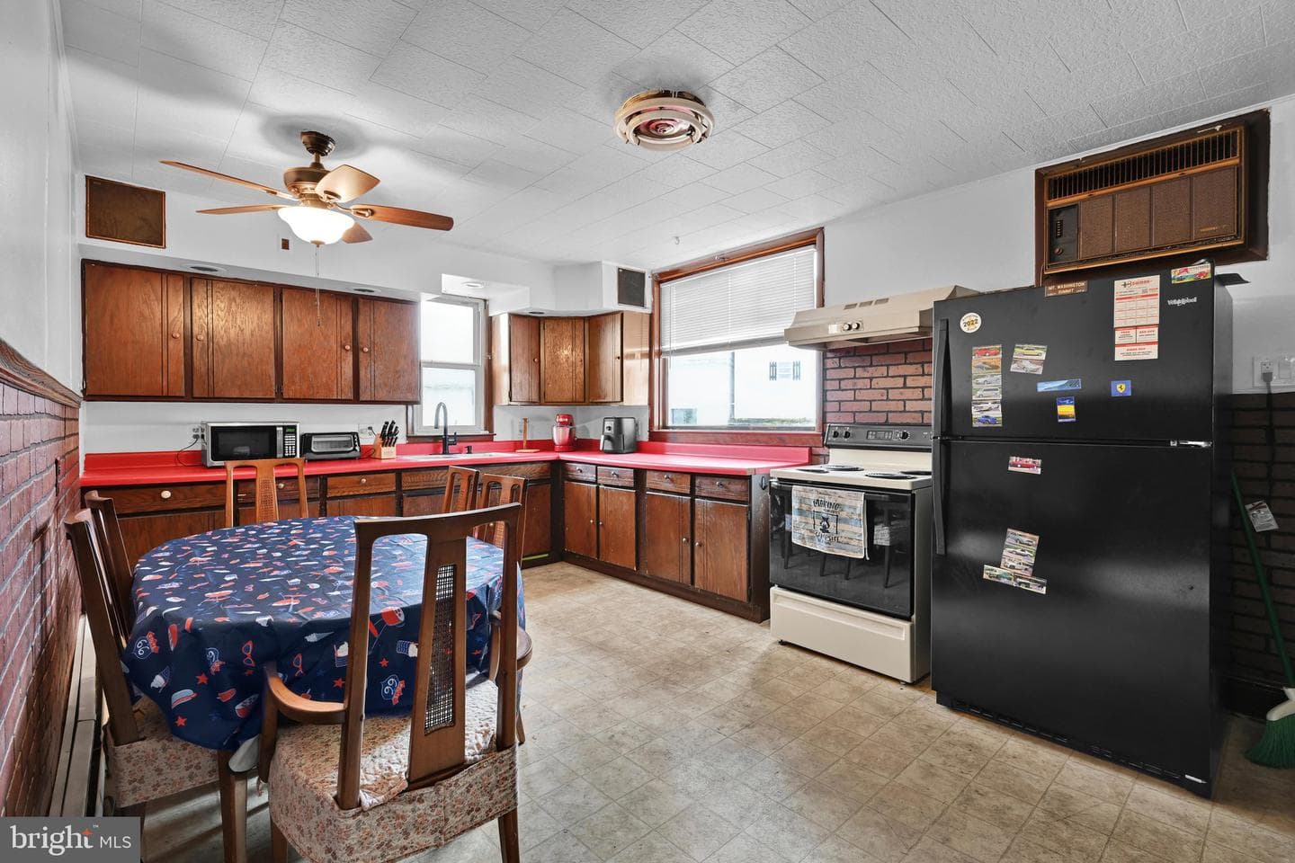 76 Circle Drive photo 11