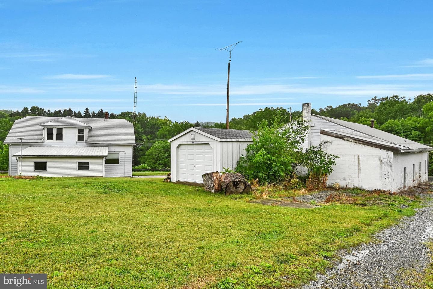 76 Circle Drive photo 32