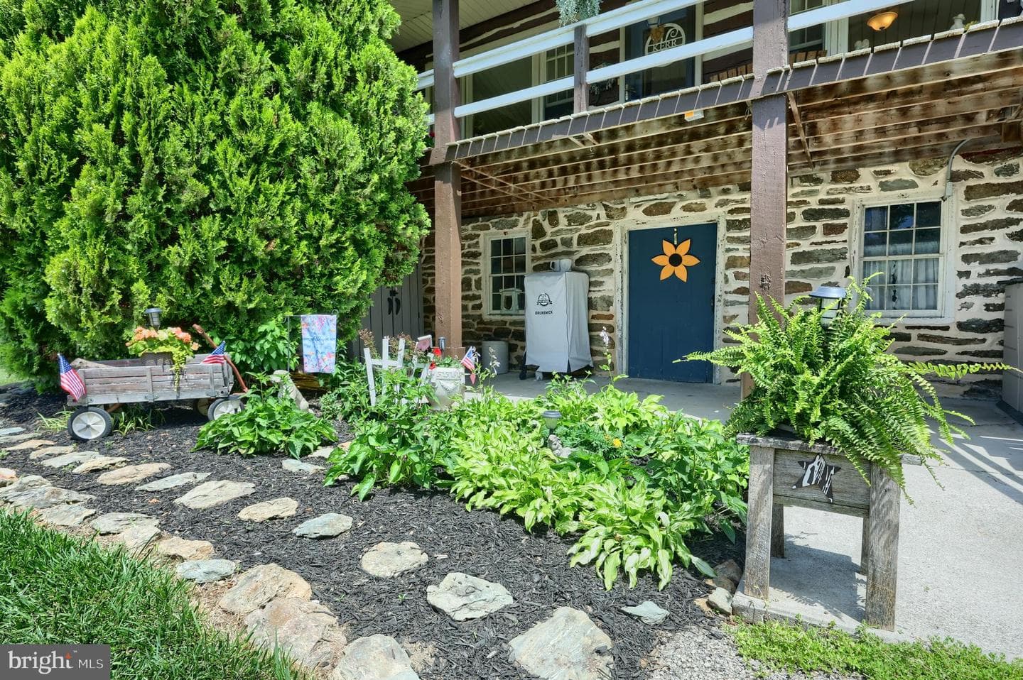 7923 Main Street photo 6