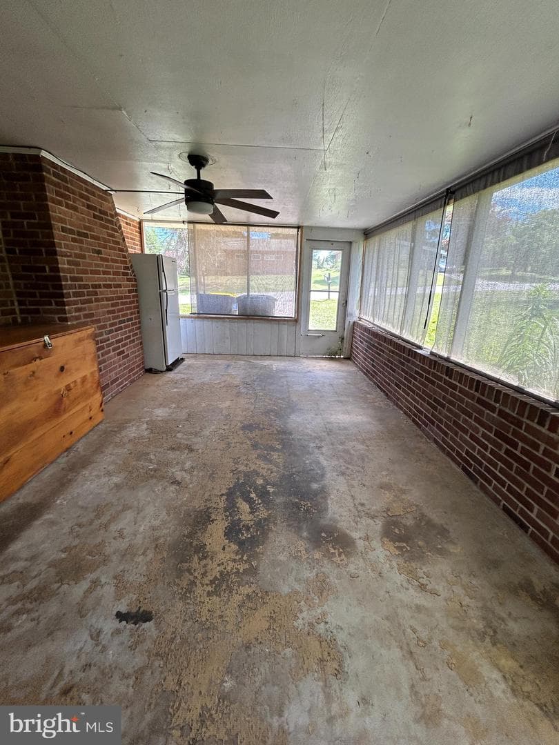 39 E Crestlyn Drive photo 12