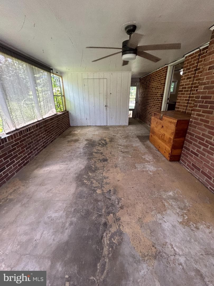 39 E Crestlyn Drive photo 13