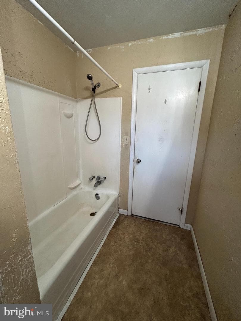 39 E Crestlyn Drive photo 9