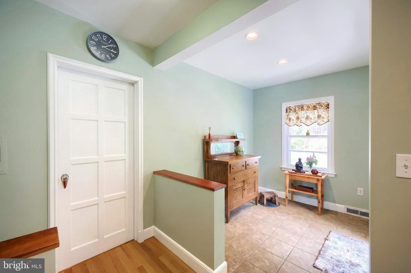 136 Rathton Road photo 17