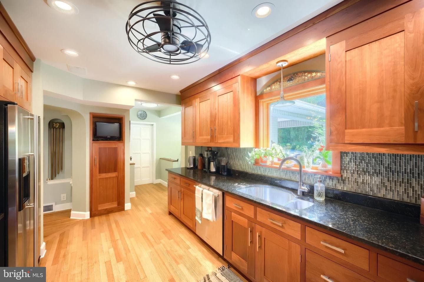 136 Rathton Road photo 24