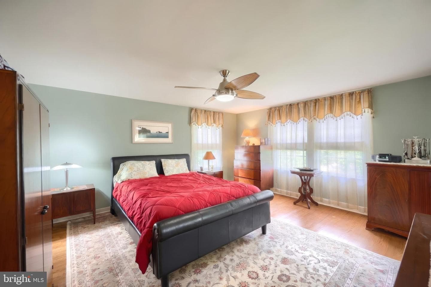 136 Rathton Road photo 31