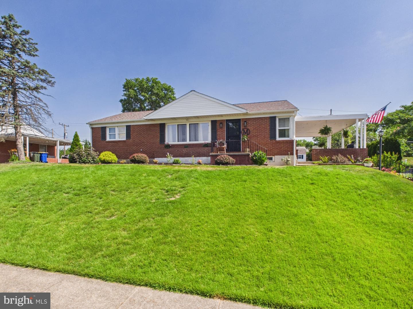 1811 Hayward Road photo 3
