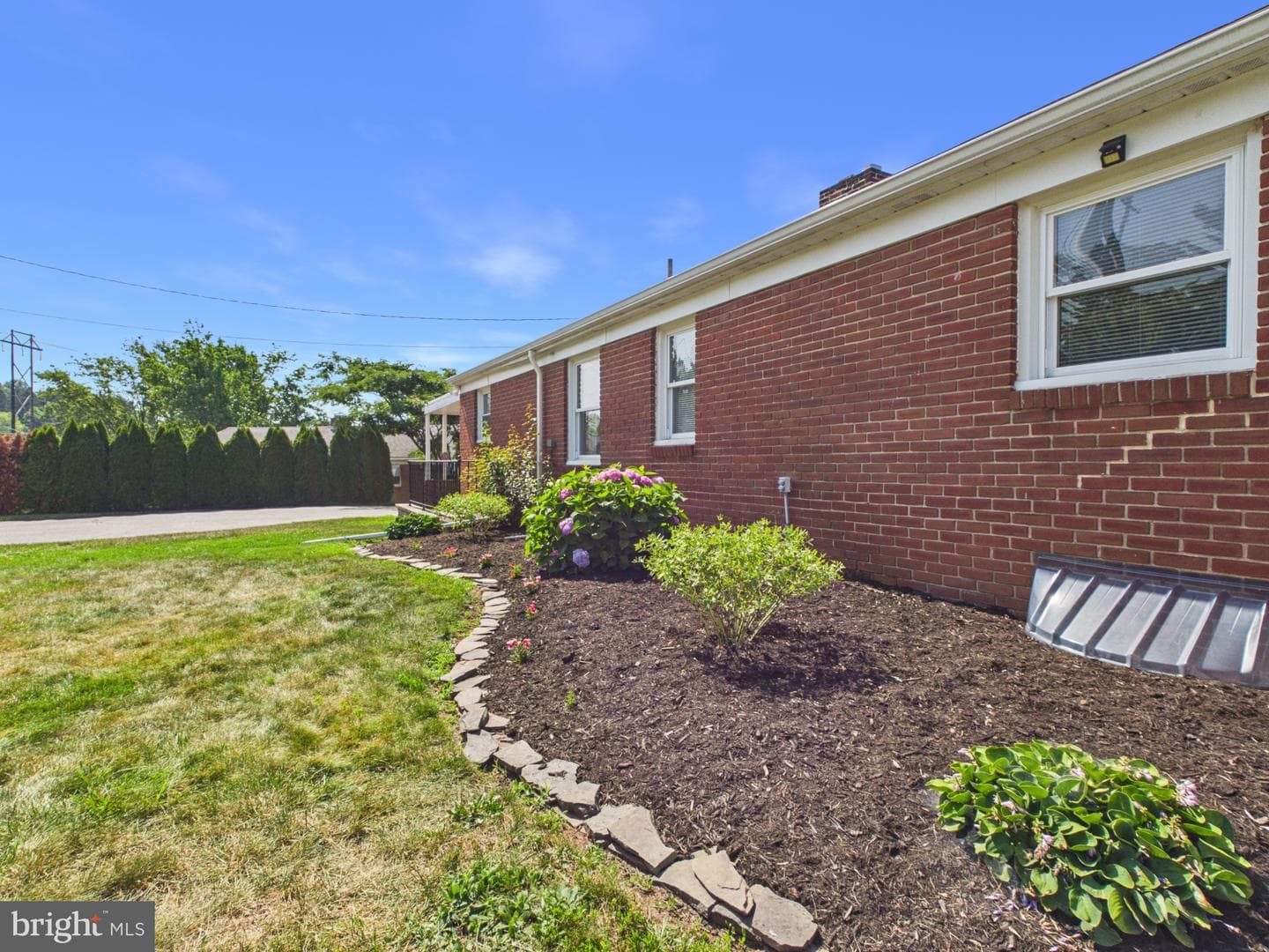 1811 Hayward Road photo 52