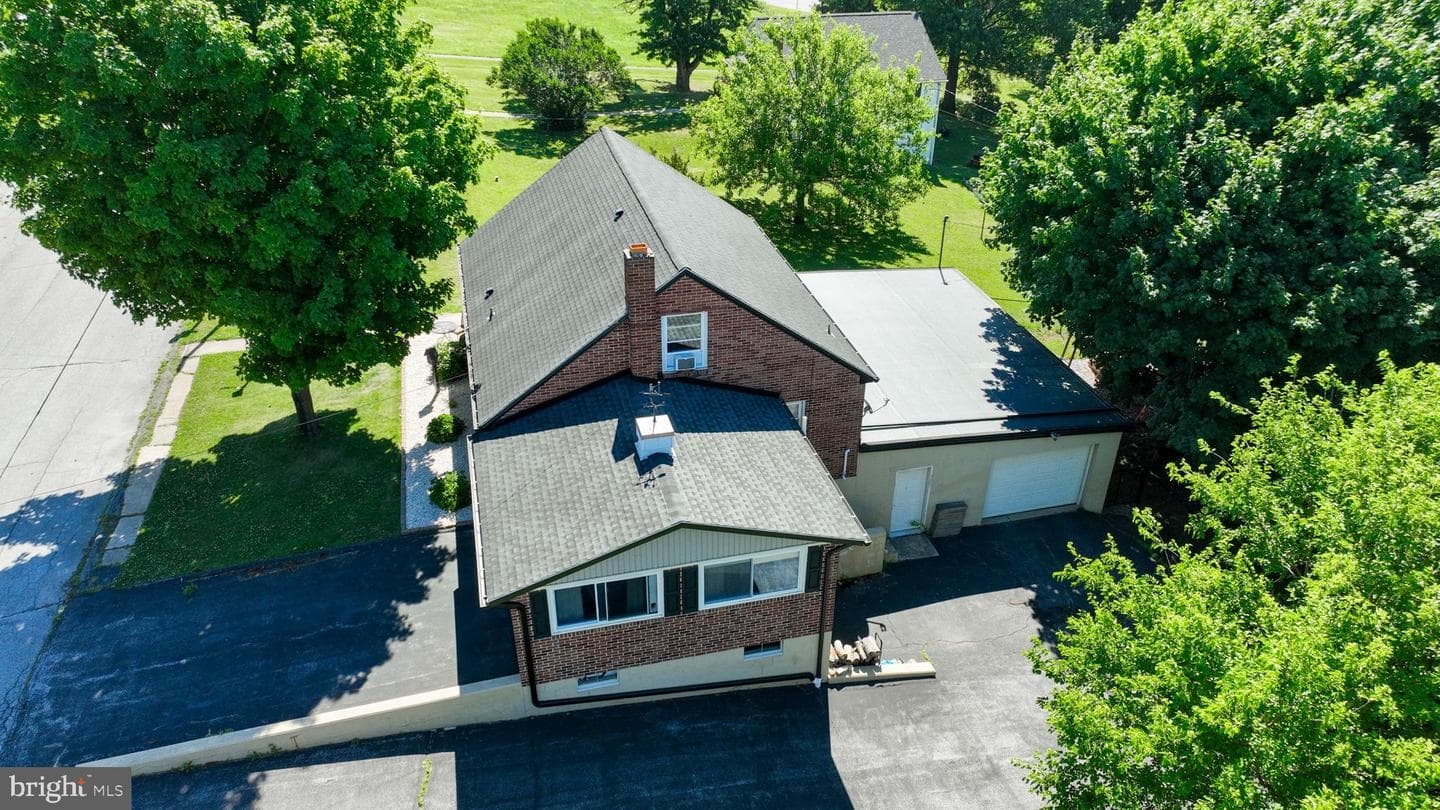 526 E Lancaster St., Red Lion