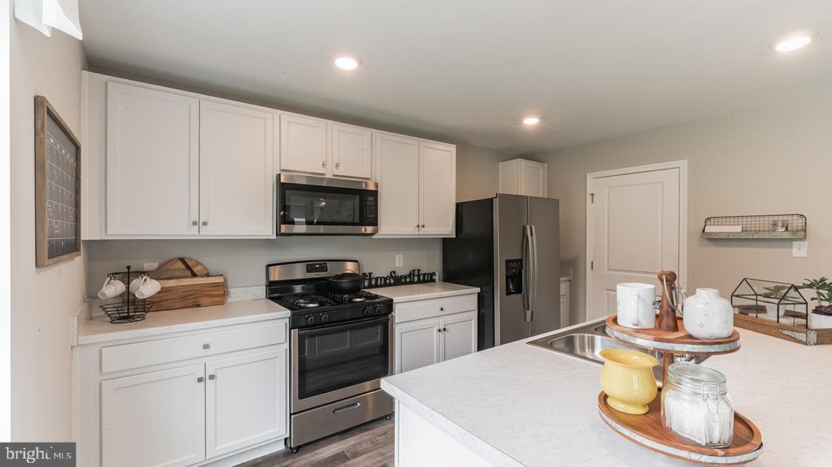80 Christina Drive photo 14
