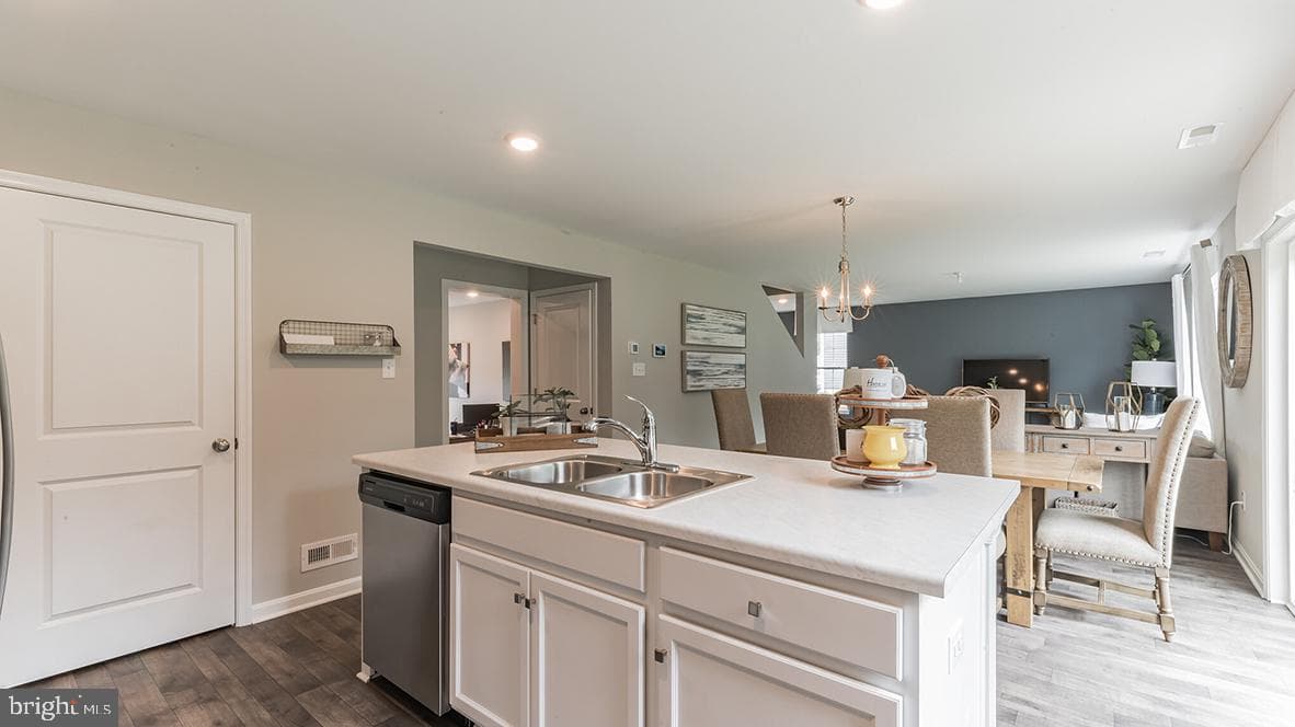 80 Christina Drive photo 16