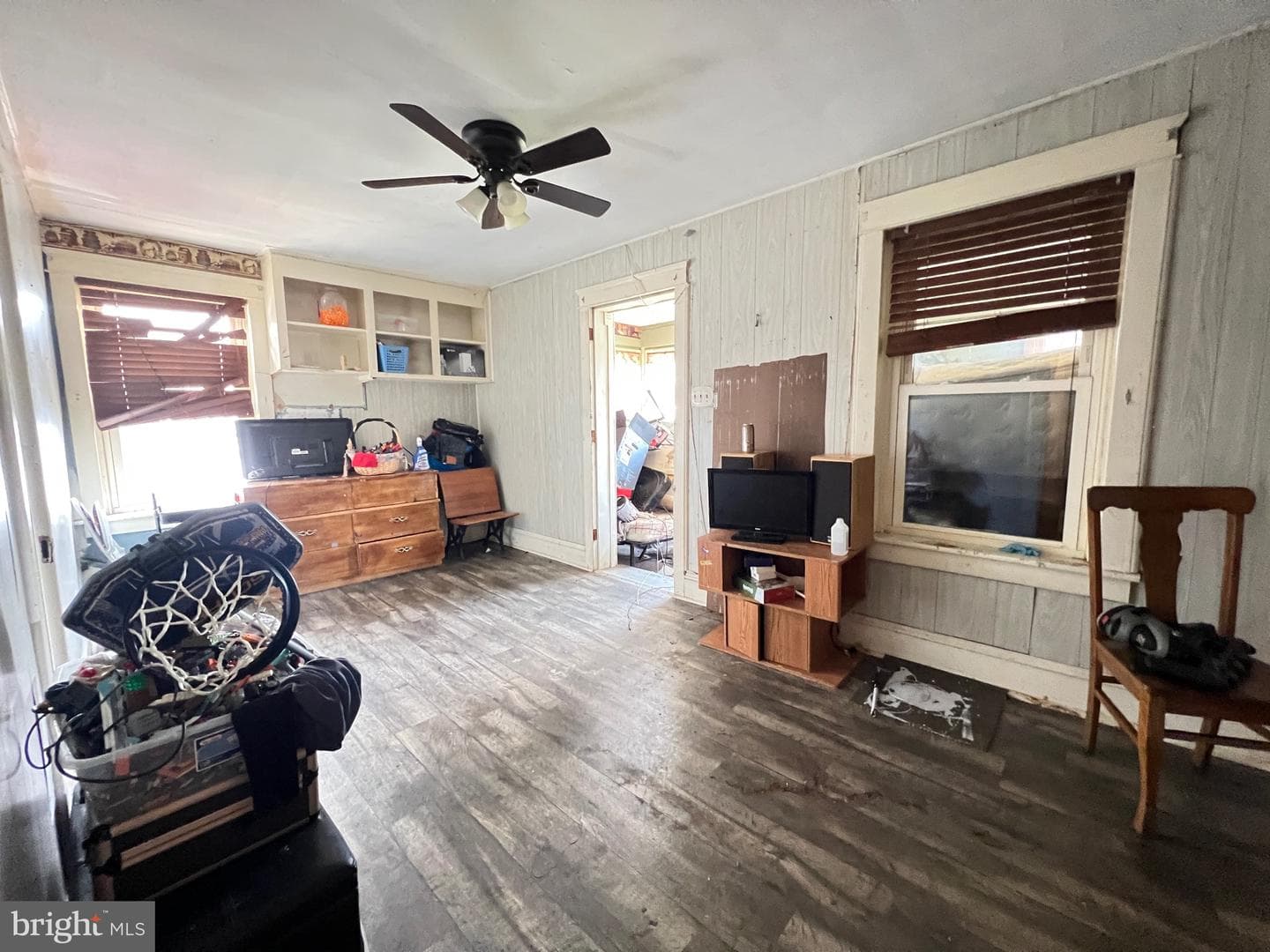16 E Hanover Street photo 10
