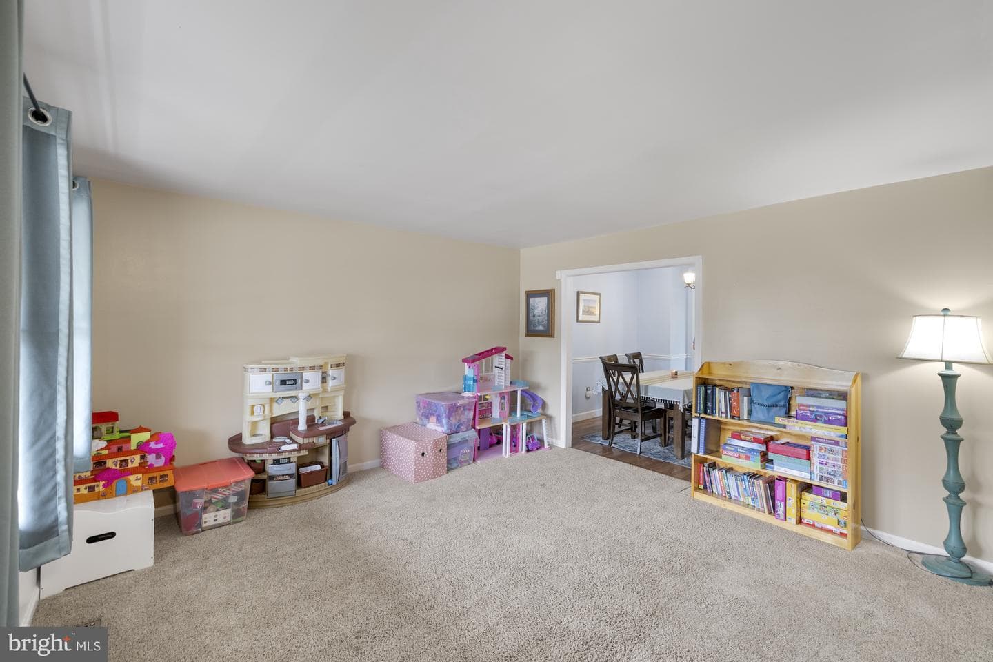 2904 Village Square Drive photo 20