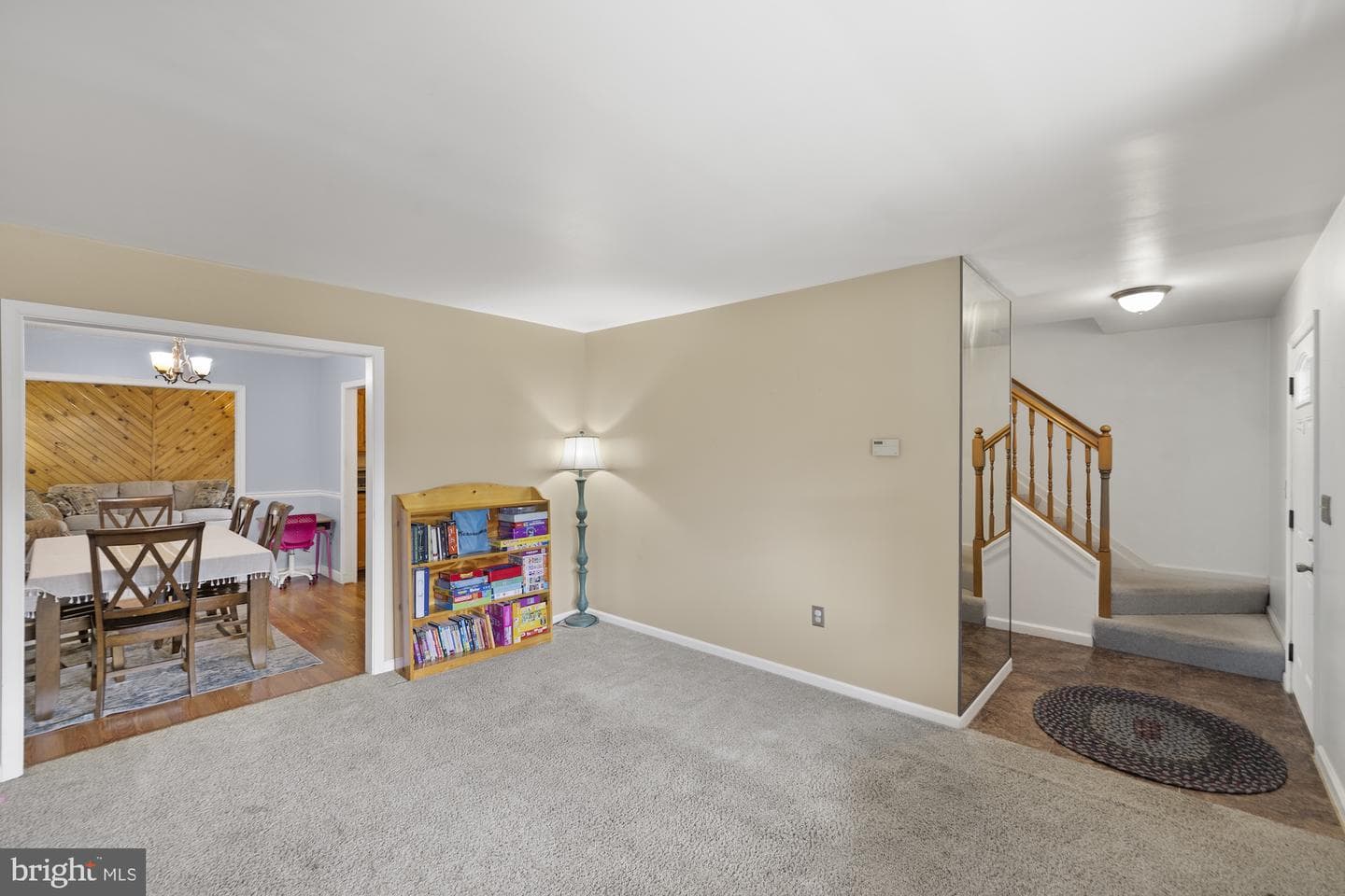 2904 Village Square Drive photo 22