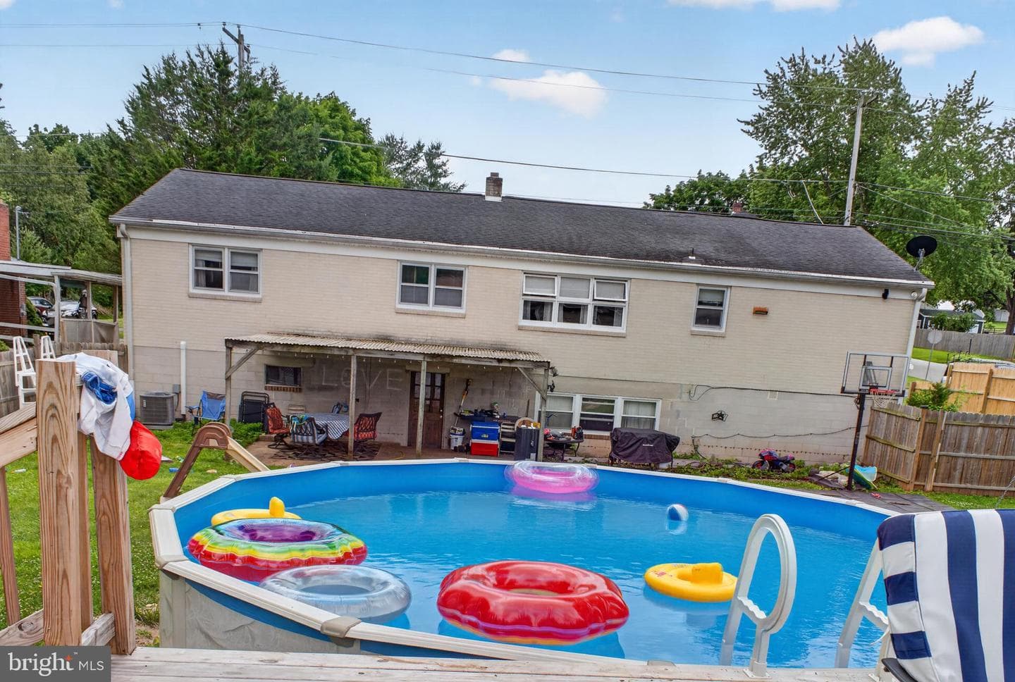 2095 Church Road photo 17
