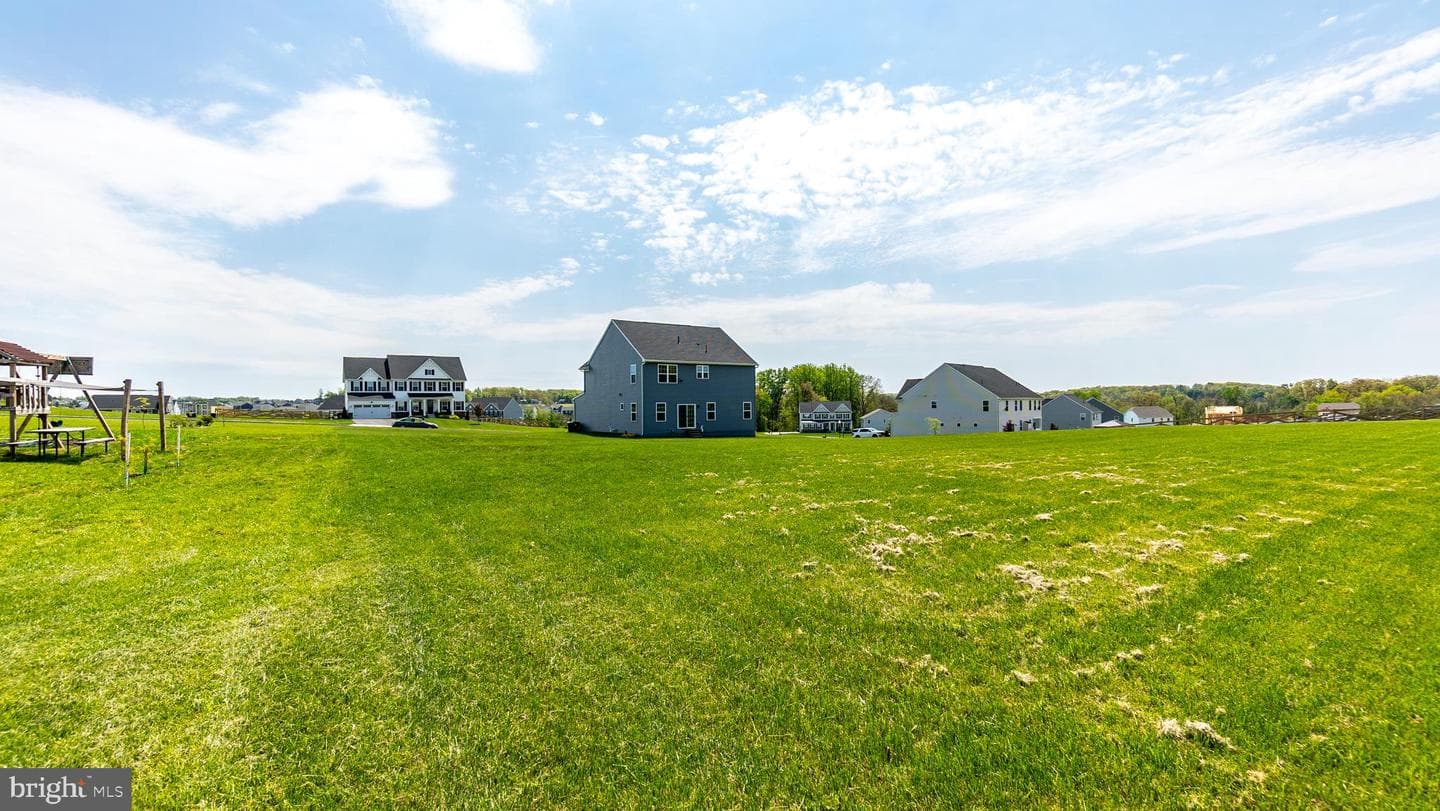49 Winifred Drive photo 41
