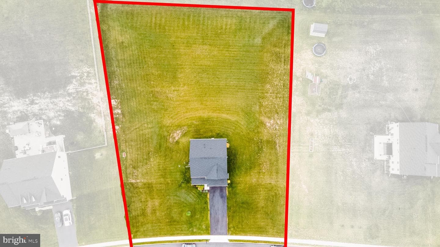49 Winifred Drive photo 5