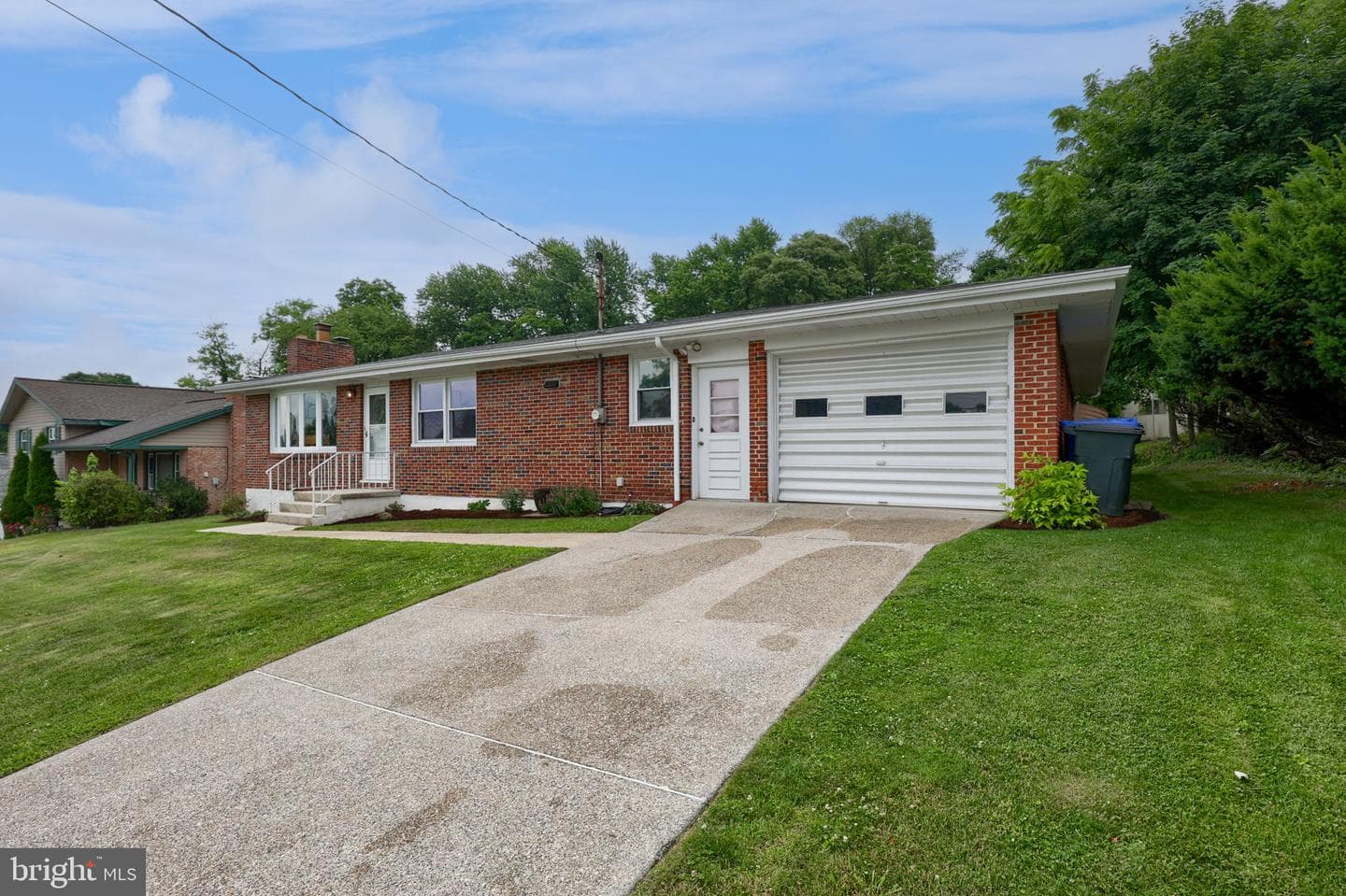 103 Oak Knoll Road, New Cumberland