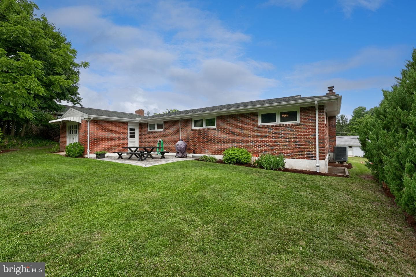 103 Oak Knoll Road photo 7