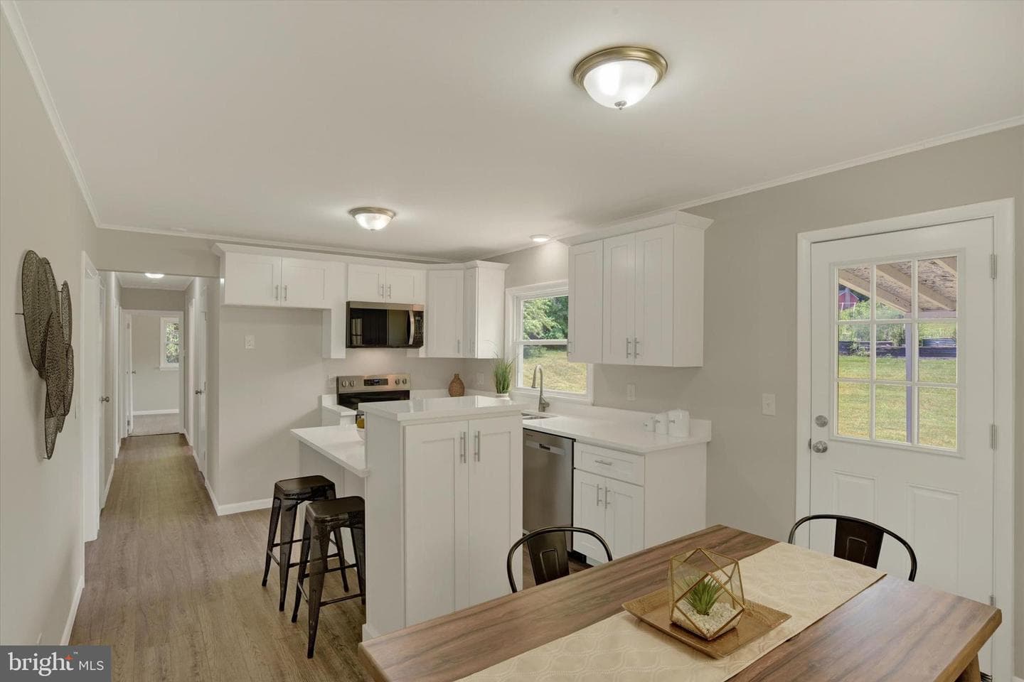 85 Vista Circle photo 4