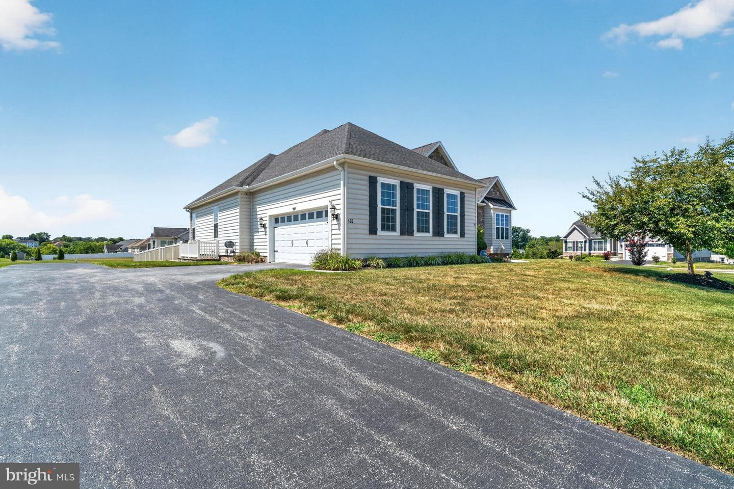 105 Granite Lane photo 3