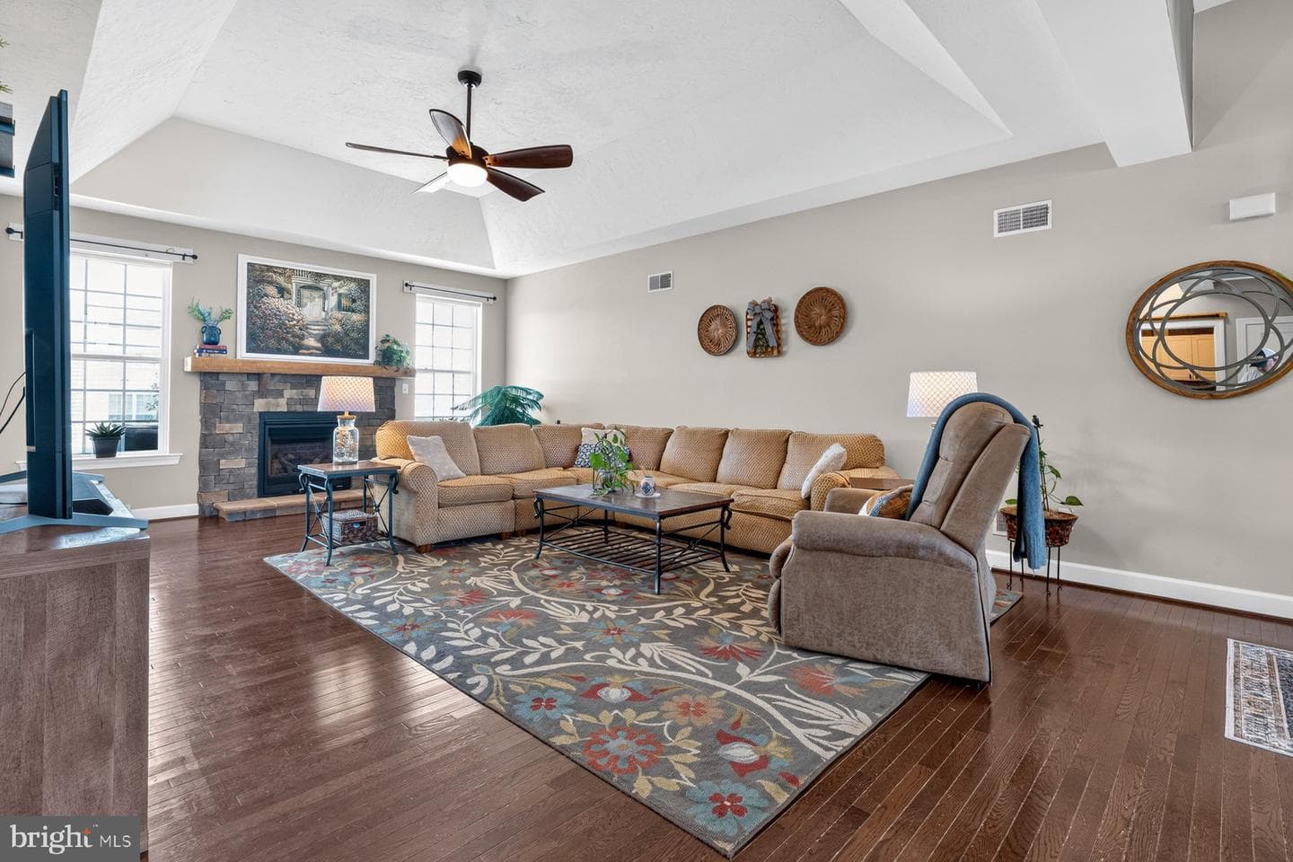 105 Granite Lane photo 5