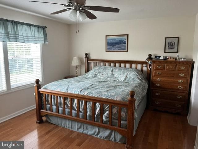 12915 Collinsville Road photo 11