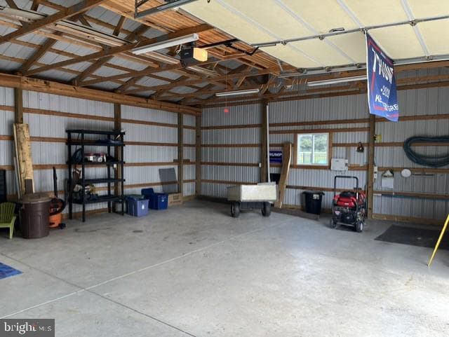 12915 Collinsville Road photo 19