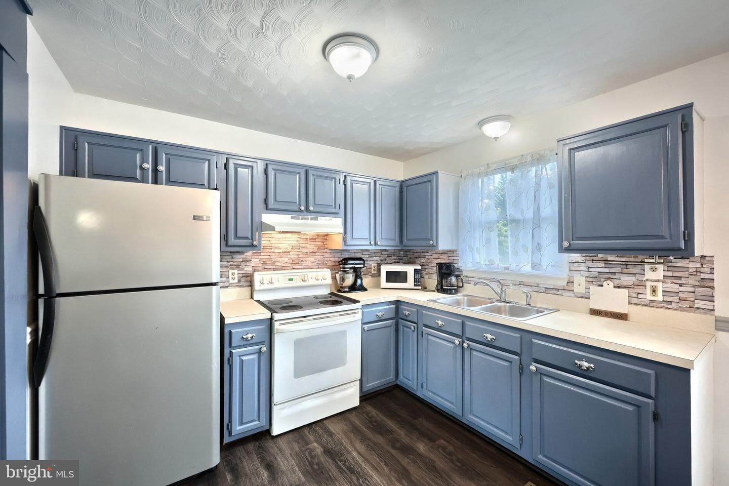3116 Grandview Road photo 9